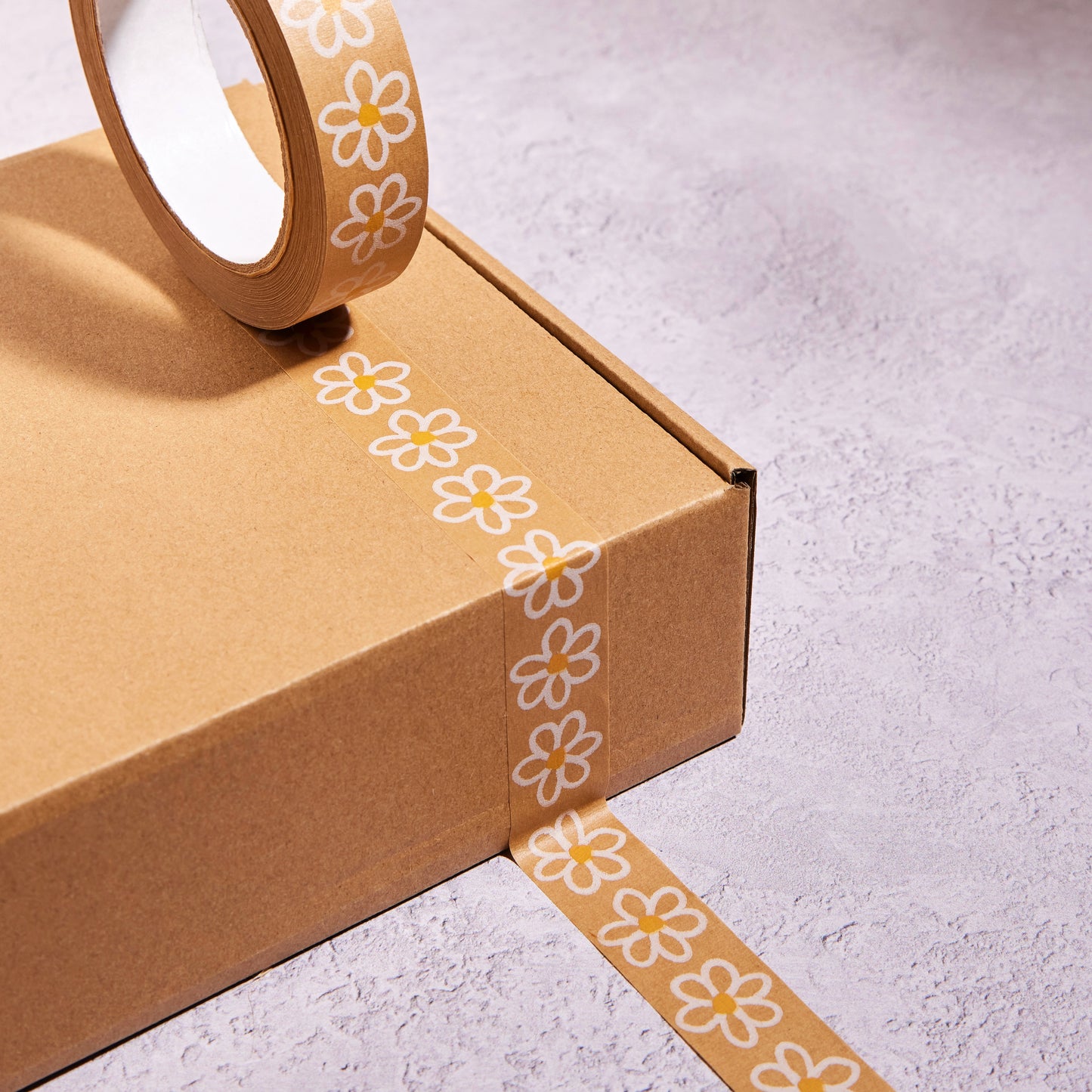 Daisy Eco-Friendly Kraft Paper Tape Floral Design 24mm x 50m